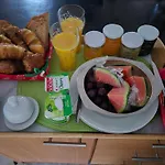 Au Petit Bonheur Frühstückspension